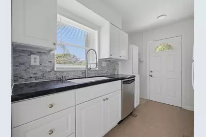4628 Schall Road, West Palm Beach, FL 33409 - Photo 9