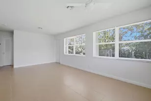 4628 Schall Rd, West Palm Beach, FL 33409 - Photo 7