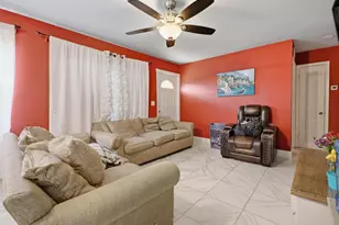 4626 Schall Rd, West Palm Beach, FL 33409 - Photo 5