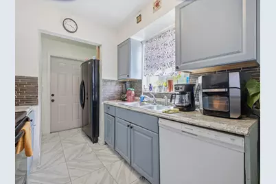 4626 Schall Road, West Palm Beach, FL 33409 - Photo 9