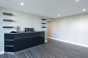 2000 Presidential Way, West Palm Beach, FL 33401 - Photo 17