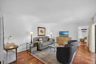 1700 Embassy Dr, West Palm Beach, FL 33401 - Photo 9