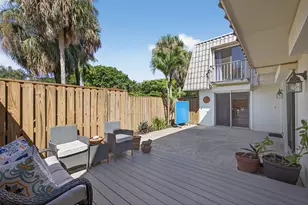 1700 Embassy Dr, West Palm Beach, FL 33401 - Photo 11