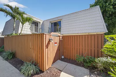 1700 Embassy Drive #103, West Palm Beach, FL 33401 - Photo 3
