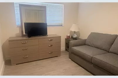 6866 Huntington Lane #504, Delray Beach, FL 33446 - Photo 9