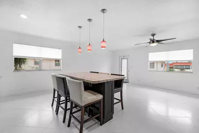 143 Seville E, Delray Beach, FL 33446 - Photo 15