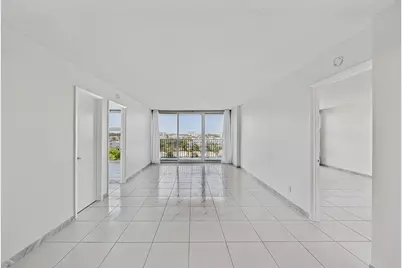531 N Ocean Boulevard #805, Pompano Beach, FL 33062 - Photo 3