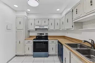 531 N Ocean Blvd, Pompano Beach, FL 33062 - Photo 13