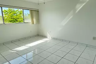 1001 SW 141st Ave, Pembroke Pines, FL 33027 - Photo 9