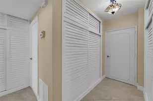 3233 NE 34th St, Fort Lauderdale, FL 33308 - Photo 15