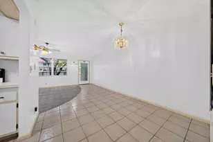 101 SW 132nd Way, Pembroke Pines, FL 33027 - Photo 9
