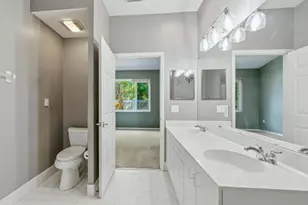 2920 E Aragon Blvd, Sunrise, FL 33313 - Photo 15