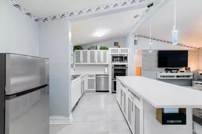 735 Hibiscus Drive, Royal Palm Beach, FL 33411 - Photo 5