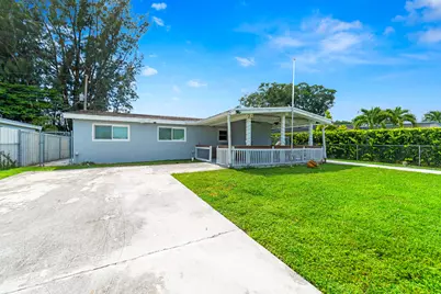735 Hibiscus Drive, Royal Palm Beach, FL 33411 - Photo 27