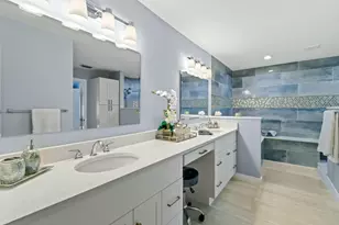 252 Legendary Cir, Palm Beach Gardens, FL 33418 - Photo 13