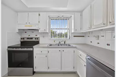 2521 Emory Drive W #H, West Palm Beach, FL 33415 - Photo 21