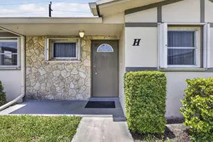 2521 Emory Dr W, West Palm Beach, FL 33415 - Photo 5