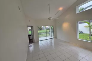 23157 Fountain View Dr, Boca Raton, FL 33433 - Photo 7