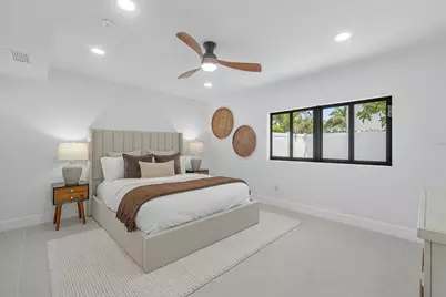 2708 NE 1st Avenue, Wilton Manors, FL 33334 - Photo 29