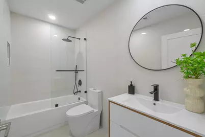 2708 NE 1st Avenue, Wilton Manors, FL 33334 - Photo 37