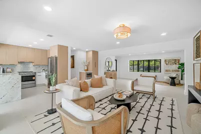 2708 NE 1st Avenue, Wilton Manors, FL 33334 - Photo 9