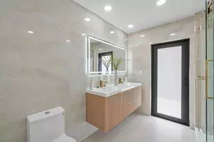 2708 NE 1st Ave., Wilton Manors, FL 33334 - Photo 21