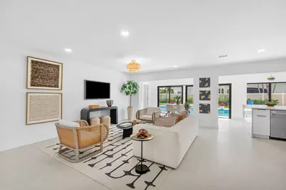 2708 NE 1st Avenue, Wilton Manors, FL 33334 - Photo 9