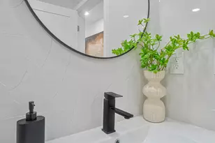 2708 NE 1st Ave., Wilton Manors, FL 33334 - Photo 39