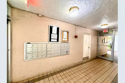 1100 NW 87th Avenue #406, Coral Springs, FL 33071 - Photo 13