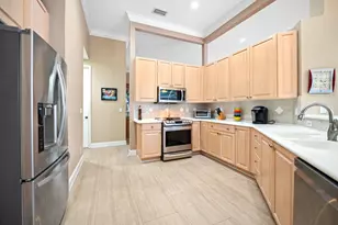 77 NW 108th Way, Plantation, FL 33324 - Photo 11