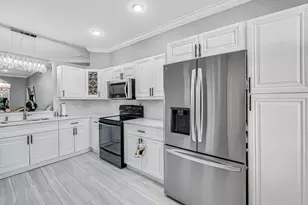 9636 Crescent View Dr N, Boynton Beach, FL 33437 - Photo 15