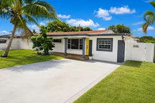 7120 SW 13th St, Pembroke Pines, FL 33023 - Photo 1