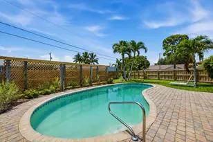 1081 Palama Way, Lantana, FL 33462 - Photo 25