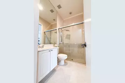 167 Isle Verde Way, Palm Beach Gardens, FL 33418 - Photo 9