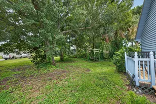 5707 Spruce Dr, Fort Pierce, FL 34982 - Photo 39