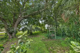 5707 Spruce Dr, Fort Pierce, FL 34982 - Photo 41