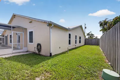 5673 SE Inez Avenue, Stuart, FL 34997 - Photo 45