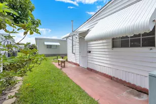 140 NE Pinelake Village Blvd, Jensen Beach, FL 34957 - Photo 53