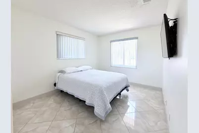 501 SW 168th Way, Weston, FL 33326 - Photo 17