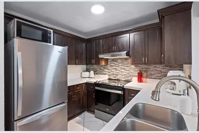 3900 NE 18th Avenue #13C, Oakland Park, FL 33334 - Photo 3