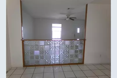 1380 SE Buckingham Terrace, Port Saint Lucie, FL 34952 - Photo 3