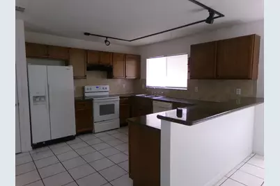 1380 SE Buckingham Terrace, Port Saint Lucie, FL 34952 - Photo 7