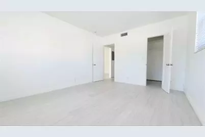 930 N 14th Court #15, Hollywood, FL 33020 - Photo 3