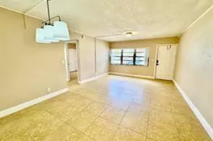 10008 Twin Lakes Dr, Coral Springs, FL 33071 - Photo 11