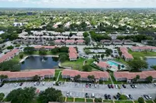 10008 Twin Lakes Dr, Coral Springs, FL 33071 - Photo 29