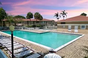 10008 Twin Lakes Dr, Coral Springs, FL 33071 - Photo 25