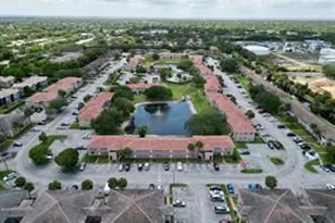 10008 Twin Lakes Dr, Coral Springs, FL 33071 - Photo 31