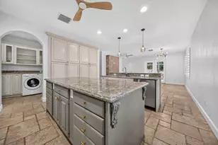 15 W High Point Rd, Sewalls Point, FL 34996 - Photo 17