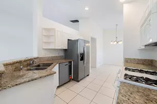 352 Springview Loop, Port Saint Lucie, FL 34986 - Photo 11