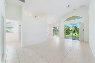 352 Springview Loop, Port Saint Lucie, FL 34986 - Photo 5
